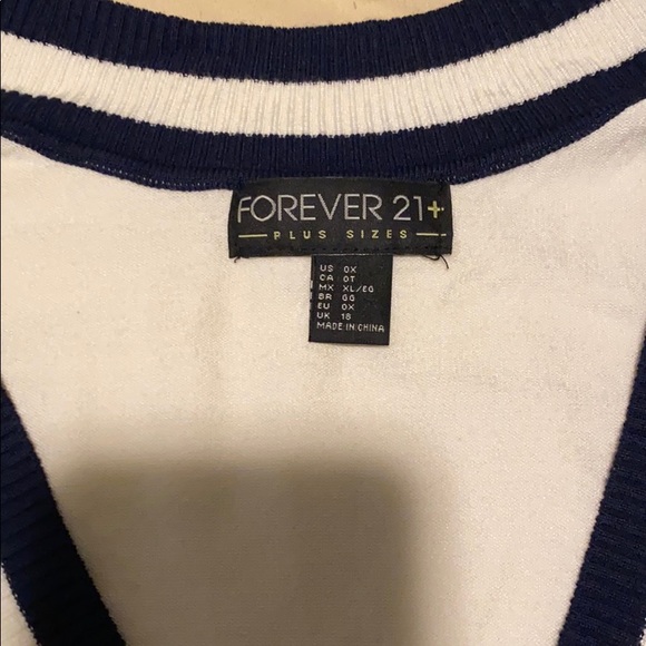 Forever 21 long sleeve - Picture 2 of 3